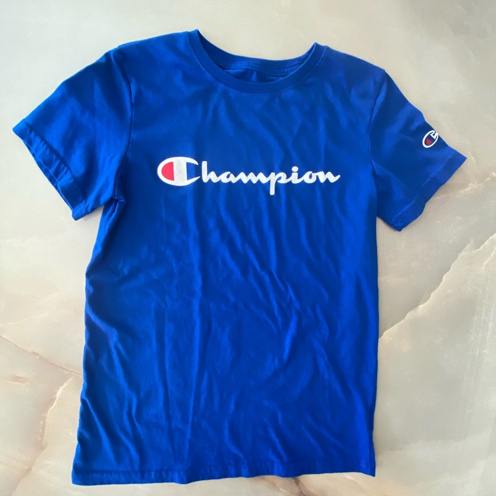 Boy’s Large royal blue Champion T-shirt. EUC